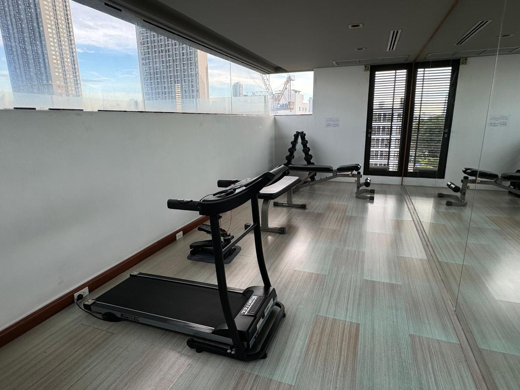 W8 Condo, Top Floor Luxe 3 Bedroom Penthouse, Hip Central Bangkok Area, 5 Mins From Thonglo Bts Station בנגקוק מראה חיצוני תמונה