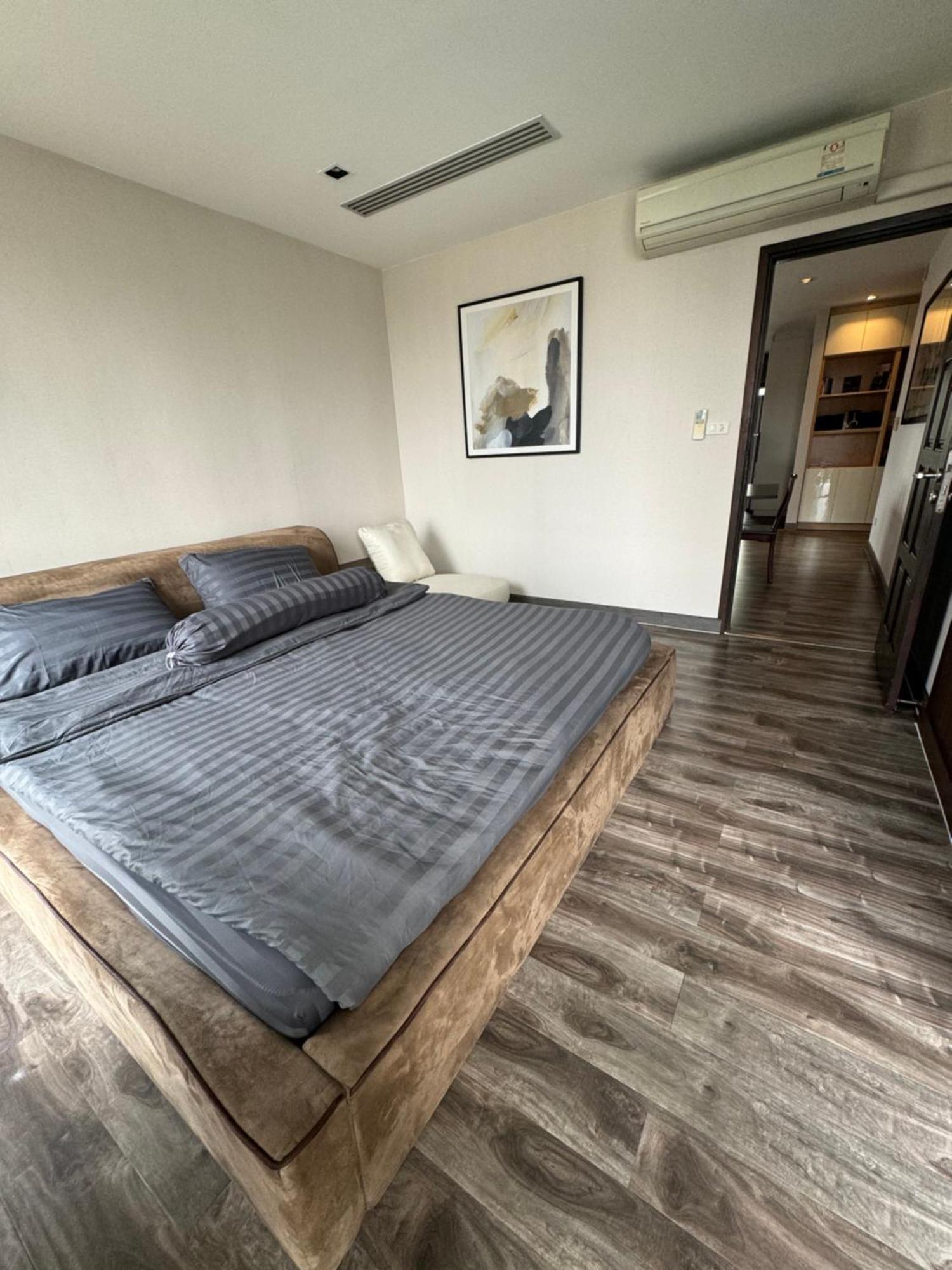 W8 Condo, Top Floor Luxe 3 Bedroom Penthouse, Hip Central Bangkok Area, 5 Mins From Thonglo Bts Station בנגקוק מראה חיצוני תמונה